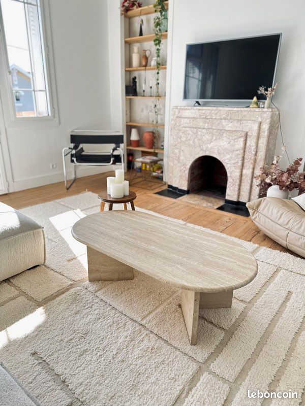 Table basse ovale en travertin (image 2)