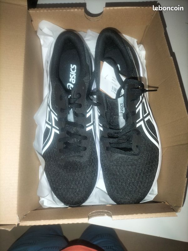 Chaussures Asics (image 2)