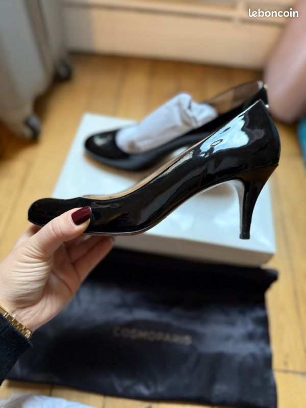Escarpins CosmoParis Nubuck Noir Talon 9 Cm - Taille 38 (UK 5) - Occasion Très Bon état
