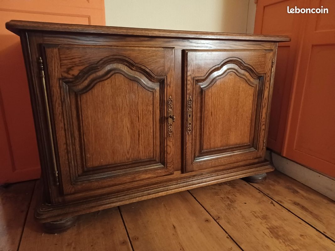 Meuble bas 2 portes en chêne (image 1)