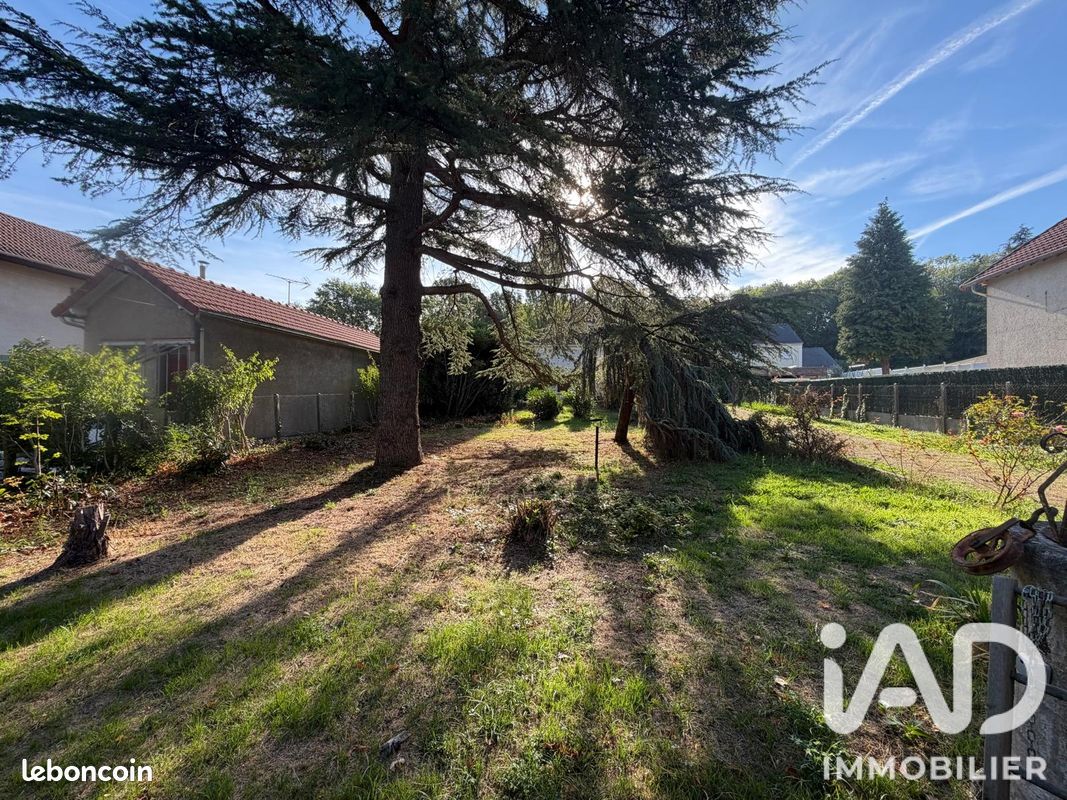 Terrain 455 m² · à Saint-Fargeau-Ponthierry · 455 m² · 135 000 €
