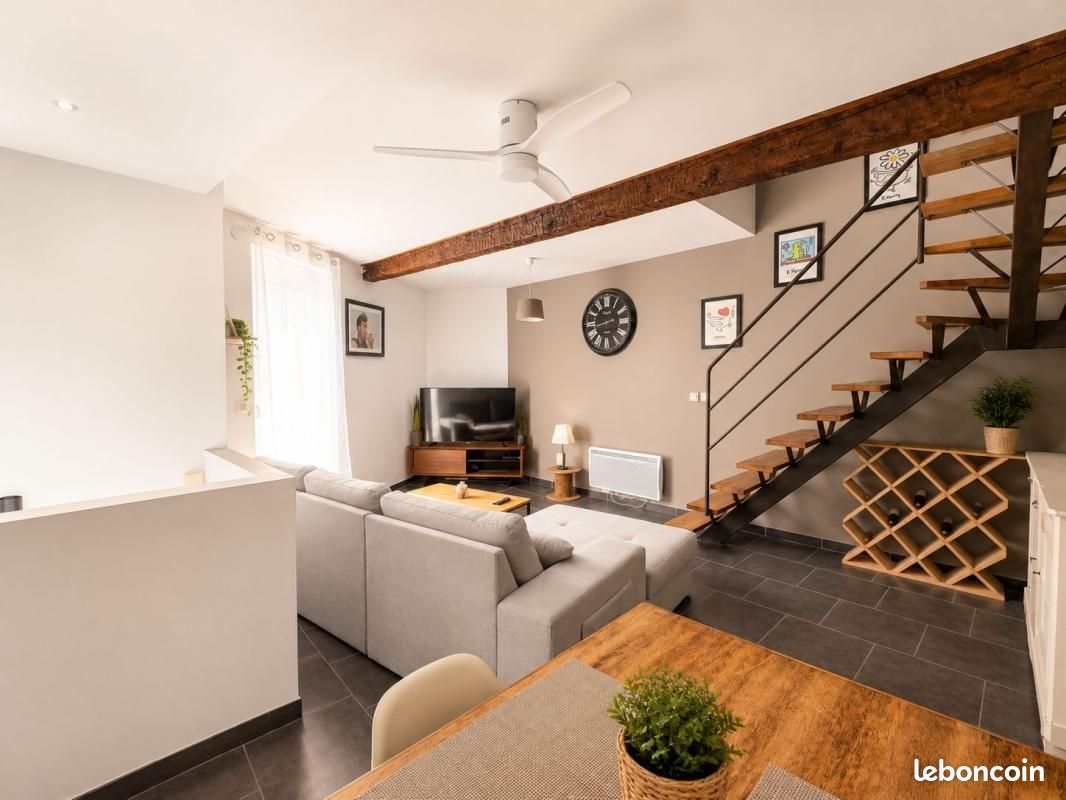 Maison 3 pièces 84 m² · à Villemoustaussou · 84 m² · 720 €