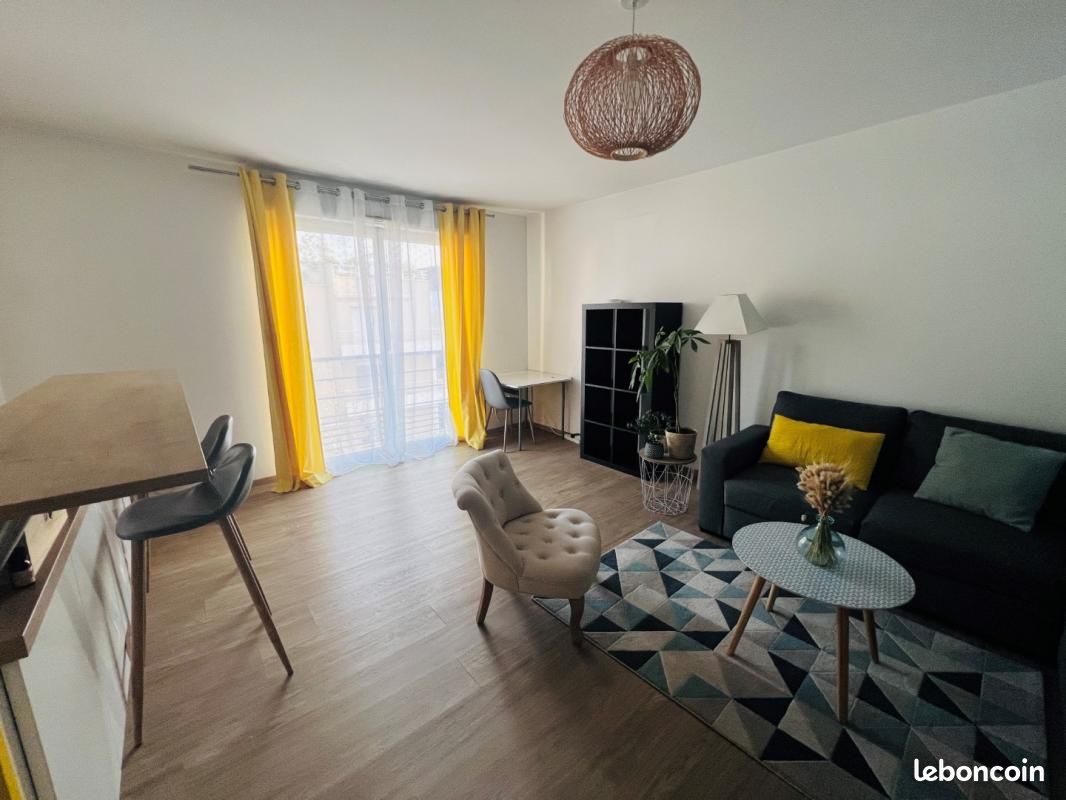 Appartement 2 pièces 45 m² · à Angers · 45 m² · 741 €