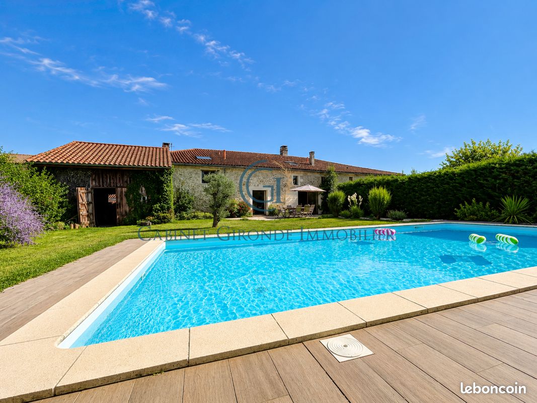 Maison 10 pièces 267 m² · à Langon · 267 m² · 379 500 €