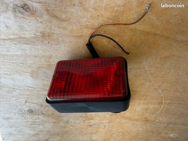 Feux antibrouillard Defender (image 1)