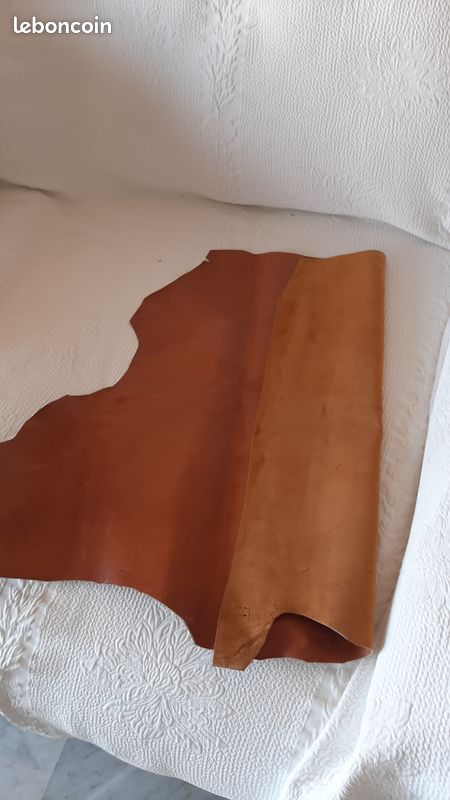Peaux en cuir neufs (image 2)