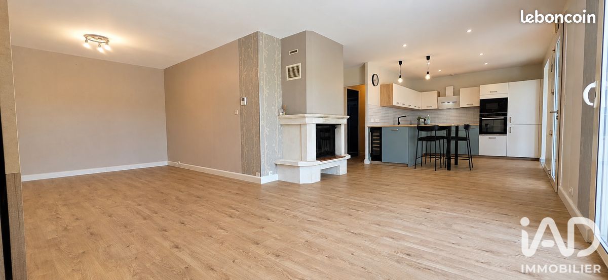 Maison 7 pièces 157 m² · à Clessy · 157 m² · 225 000 €