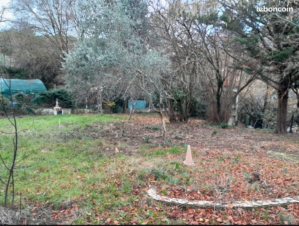 Terrain 431 m² · à Fuveau · 159 000 €
