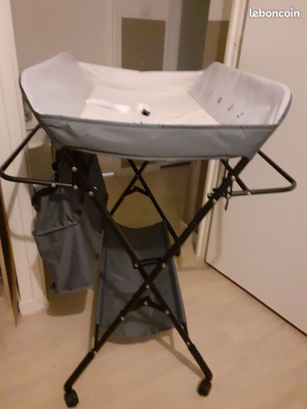 Table a langer grise neuve (image 1)