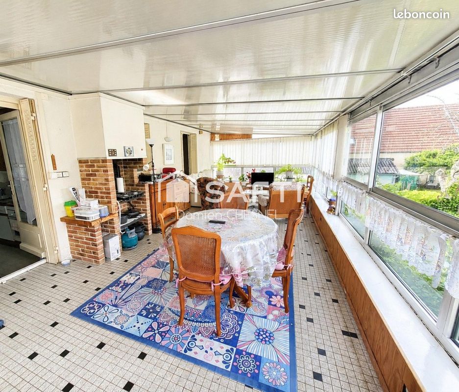 Maison 5 pièces 120 m² · à Saint-Amand-Montrond · 120 m² · 139 000 €