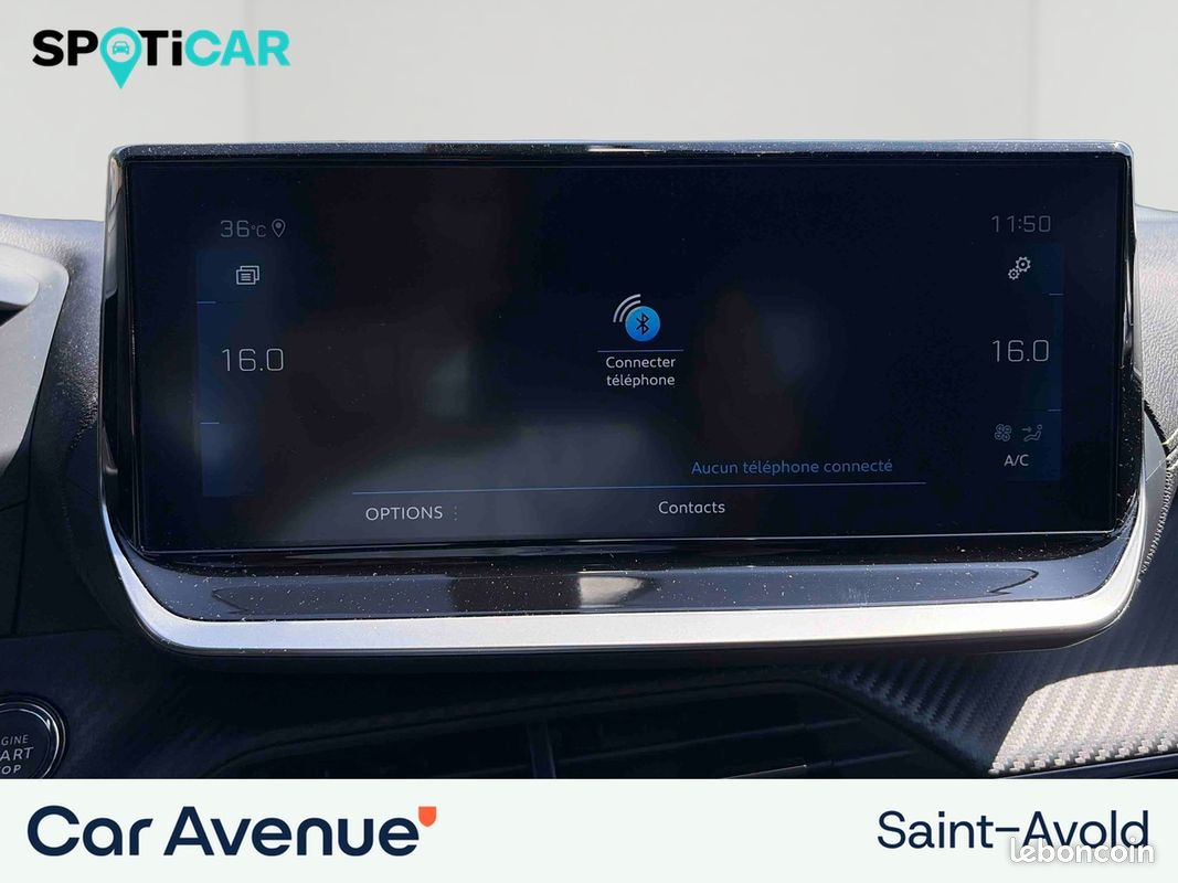 PEUGEOT 2008 PureTech 130 S&S BVM6 GT (image 36)