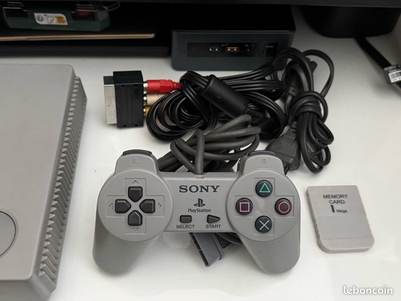 Playstation 1 avec Jeux plus Manette (image 4)
