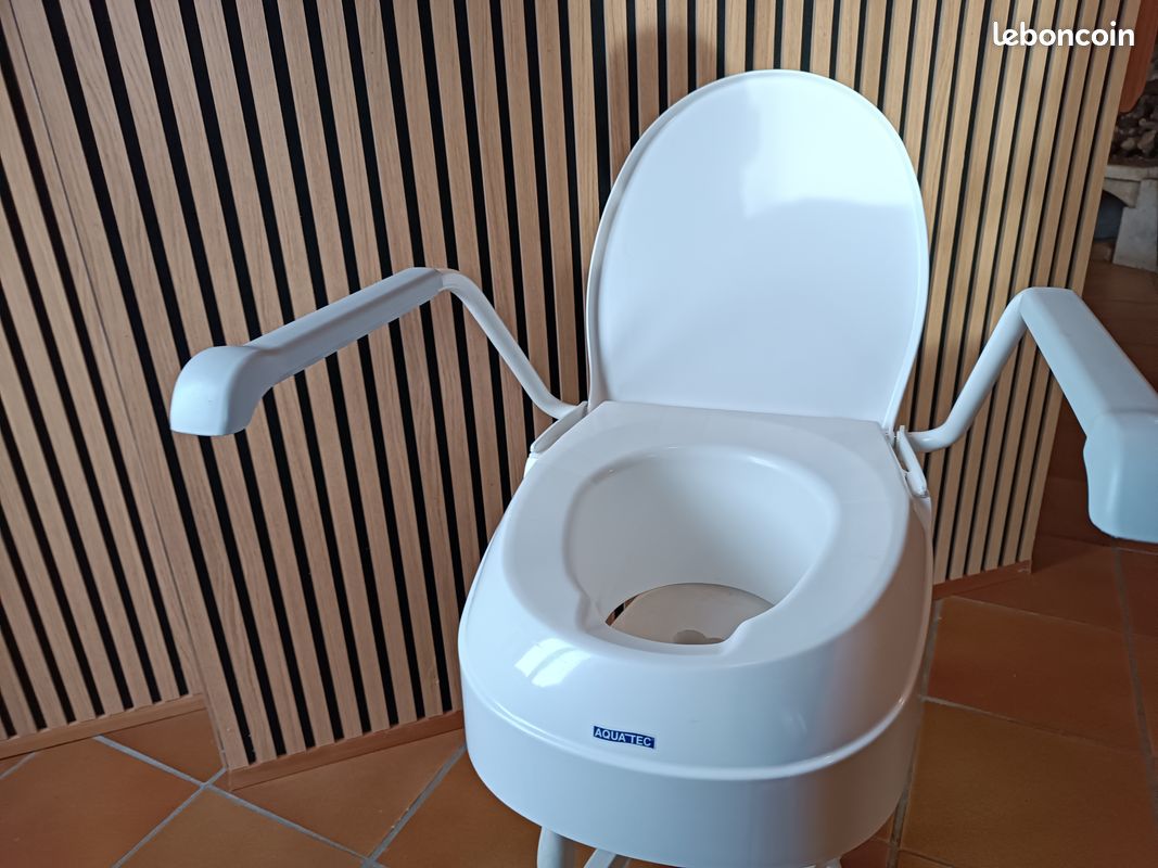 Réhausseur WC handicapé (image 1)