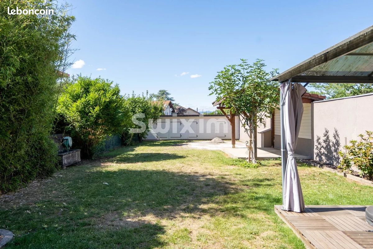 Appartement 5 pièces 187 m² · à Douvaine · 187 m² · 570 000 €