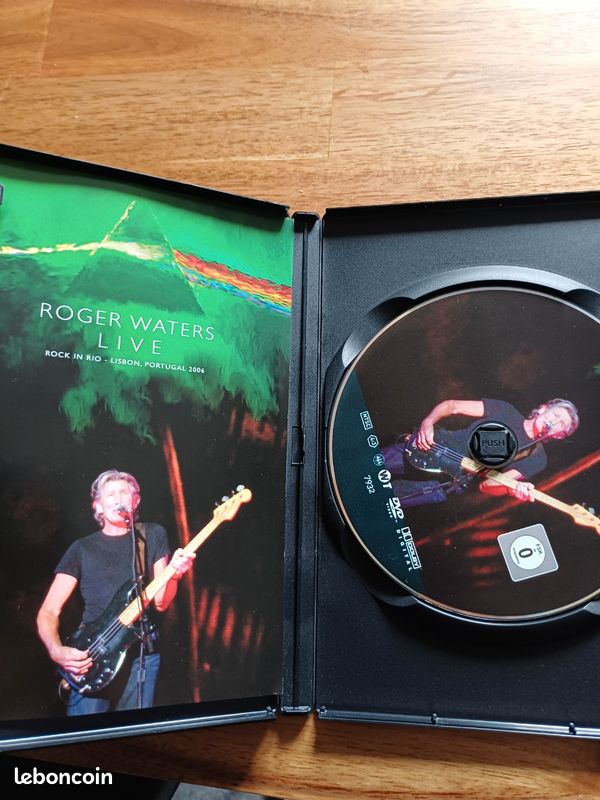 Roger Waters Live Rock in Rio 2006 DVD (image 3)