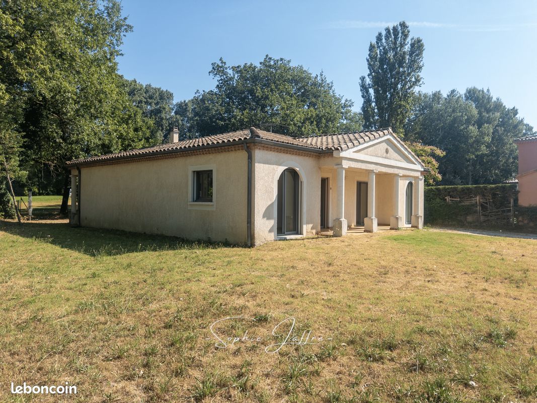 Maison 5 pièces 124 m² · à Montboucher-sur-Jabron · 124 m² · 370 000 €