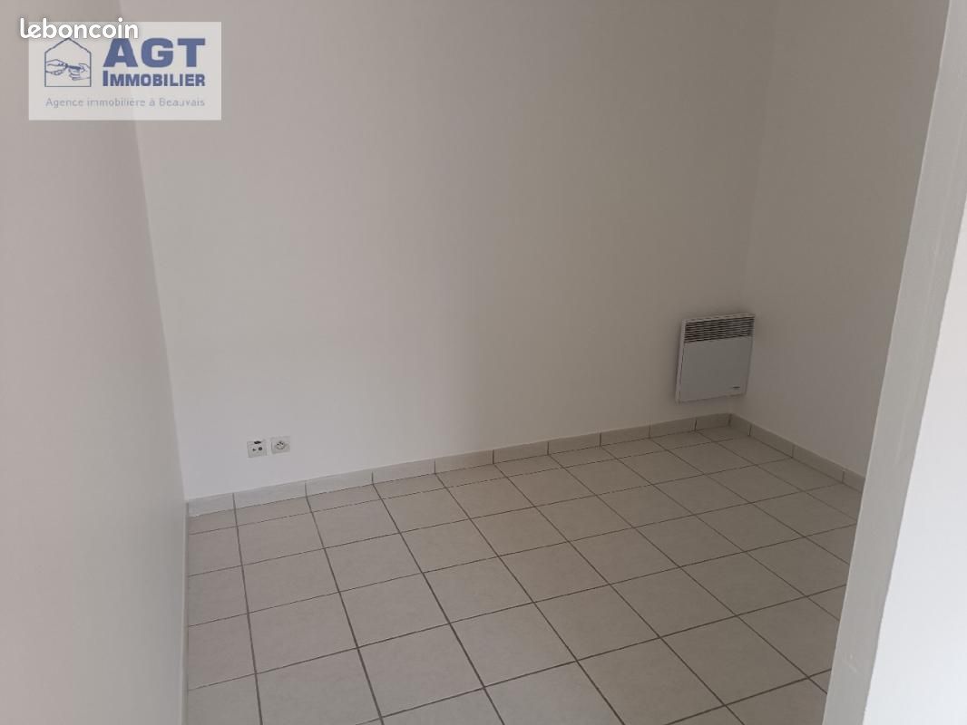 Appartement a louer beauvais - 1 pièce(s) - 31 m2 - Surfyn
