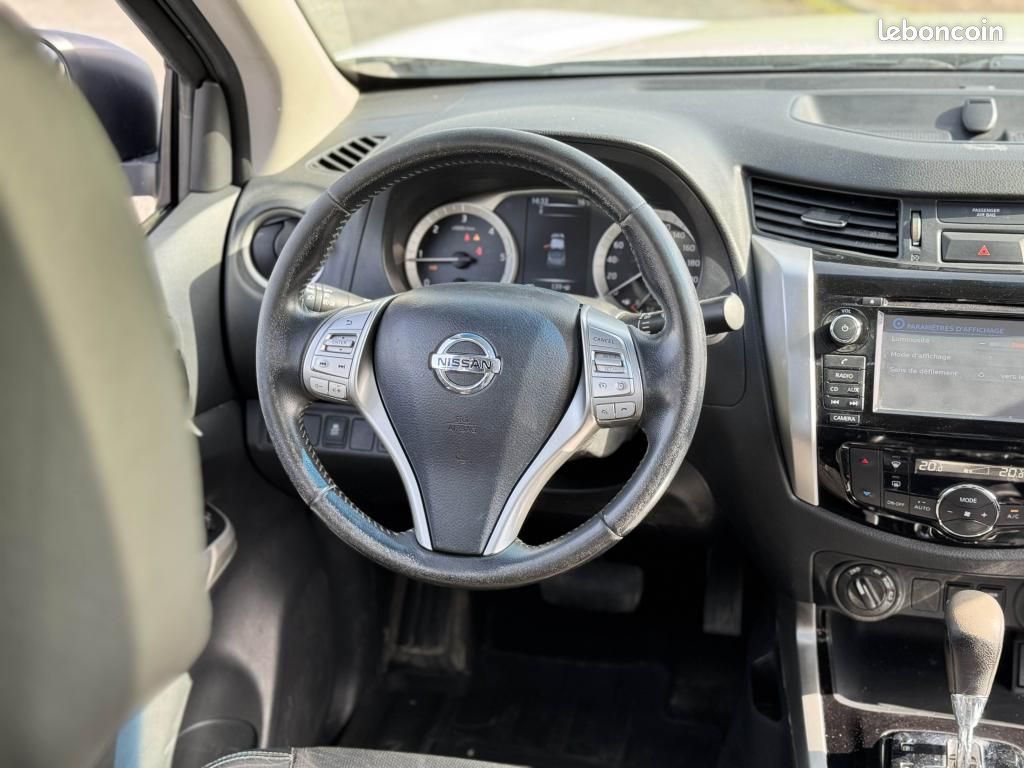 NISSAN NP300 NAVARA 2.3 dCi 190ch BVA DOUBLE CABINE Tekna (image 13)