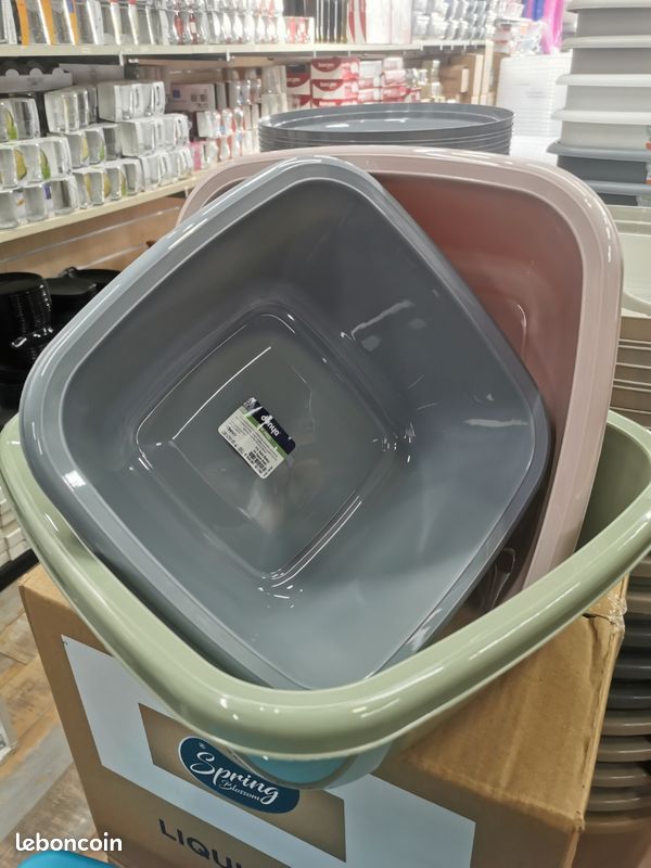 Lot de 3 Bassin carré en Plastique, 4 Lt, 6 Lt, 9,5 Lt (image 4)