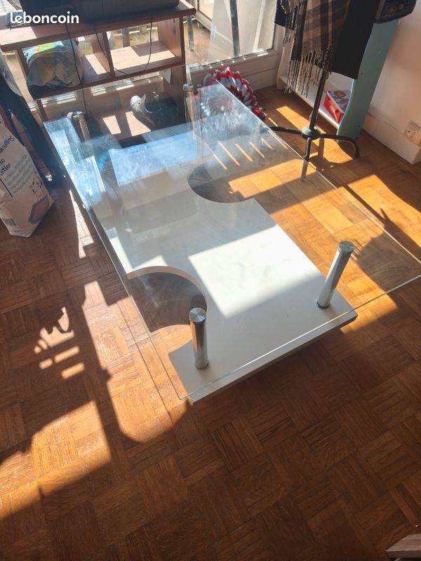 Petite table de salon (image 1)