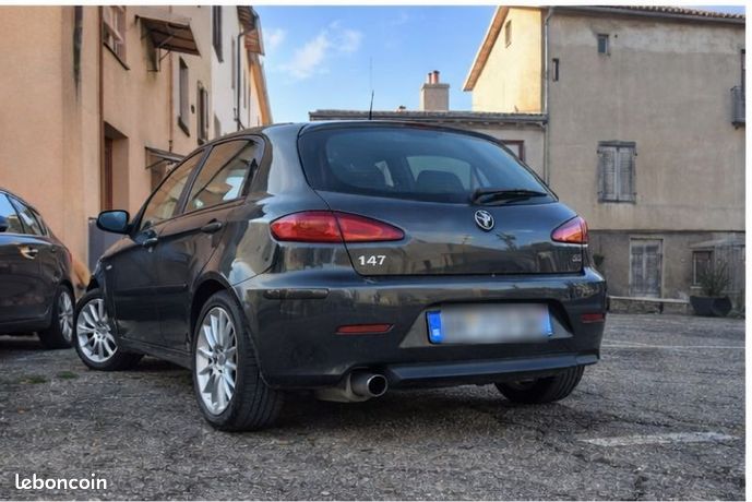 Alpha romeo 147 d'occasion - Voitures - leboncoin