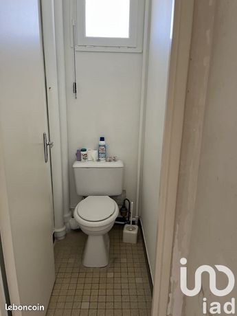 https://img.leboncoin.fr/api/v1/lbcpb1/images/cd/55/7d/cd557dbdf525c63e5d4ff85fa4ec73adc7f54cc6.jpg?rule=ad-image