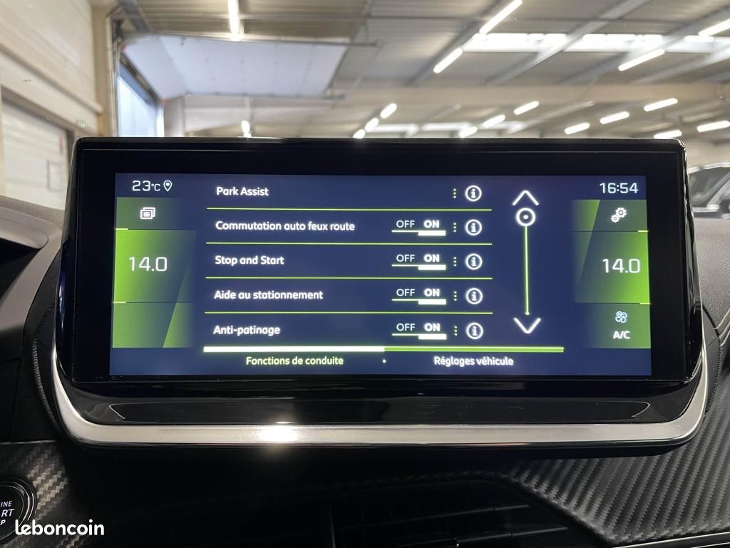 PEUGEOT 208 1.5 BlueHDi 100 GT Line - Sièges chauffants, Carplay, Caméra (image 25)