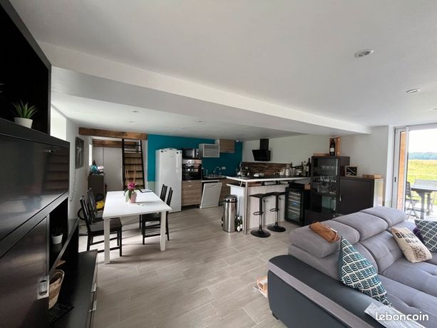 Longère 3 pièces 122 m²