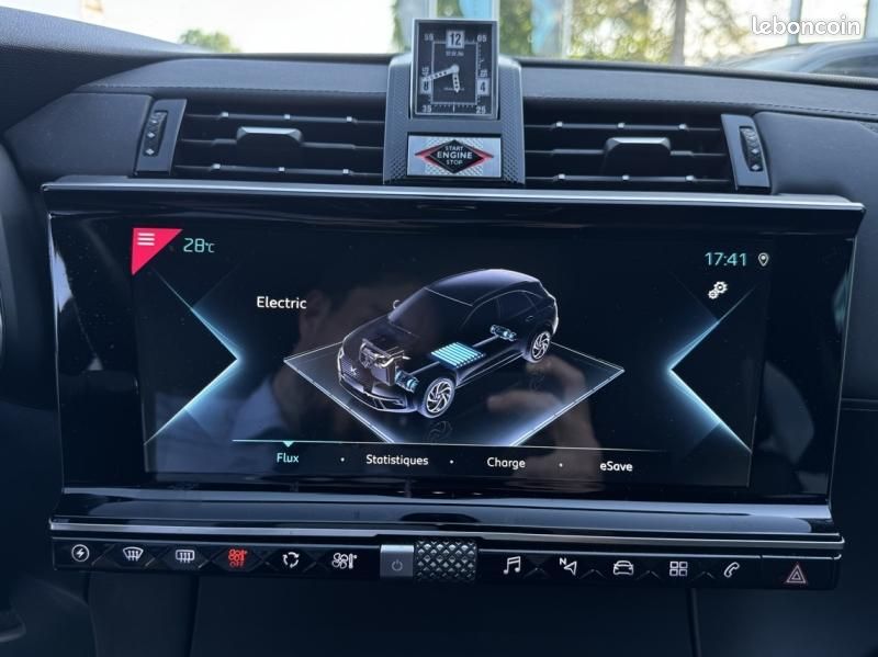 Ds DS 7 Crossback E-TENSE 4x4 300 Rivoli (image 31)