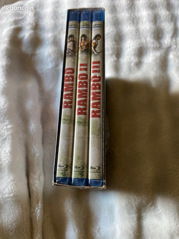 La trilogie Rambo en Bluray neuf (image 3)