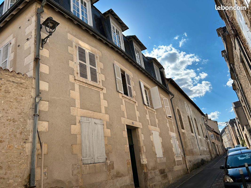 Appartement 3 pièces 64 m² · à Poitiers · 64 m² · 1 000 €/mois