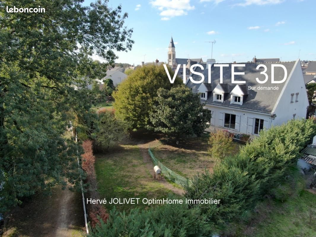 Maison 10 pièces 234 m² · à Vallons-de-l'Erdre · 234 m² · 294 000 €