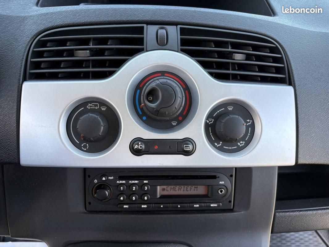 Renault Kangoo Express 1.5 DCI 75 eco2 Confort (image 13)