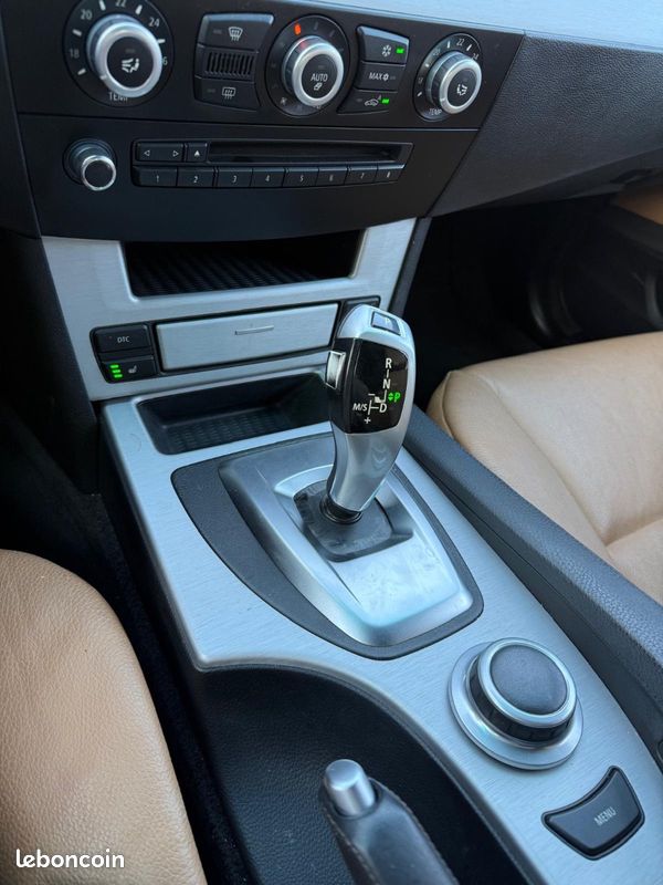 BMW 525d Touring Steptronic 197ch BVA - Cuir GPS Xénon Régulateur (image 12)