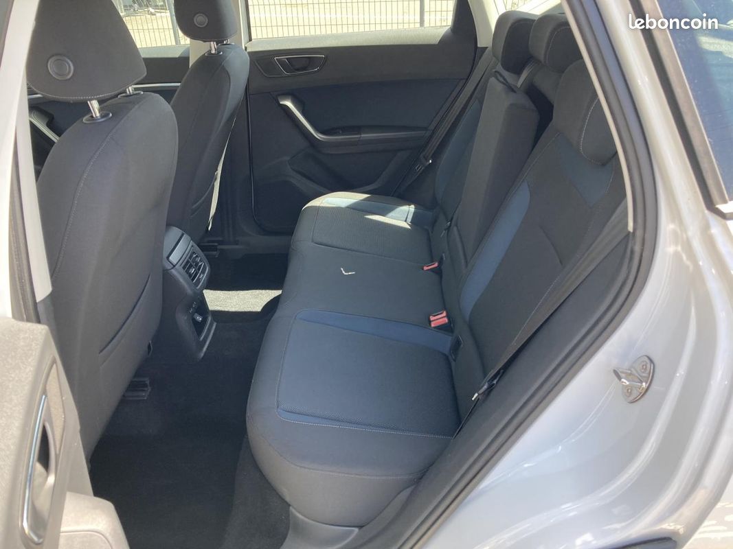 SEAT ATECA 1.6 TDI - 115 - Référence (image 8)