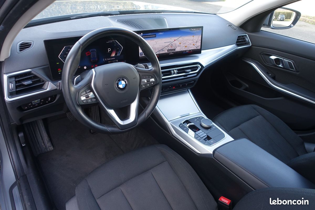 318da Touring Mhev BVA Live Cockpit/Sièges chauffant/Gps Professionnel/Carplay/Full LED/Pack ambiance/Hayon électrique/1*Main/Garantie 12 mois (image 8)