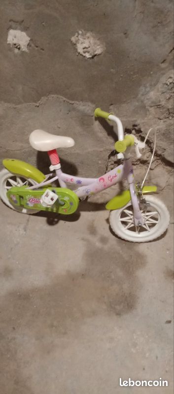 Vélo fille petit vélo trotinette patin roller casque protection (image 1)