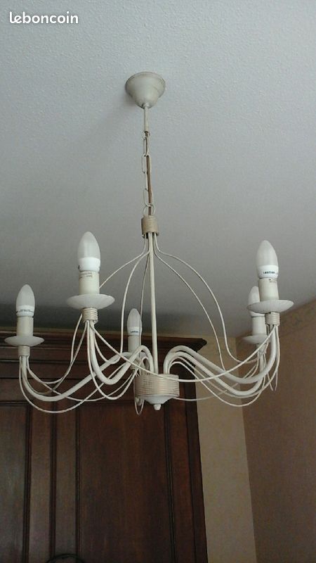 Lustre (image 2)