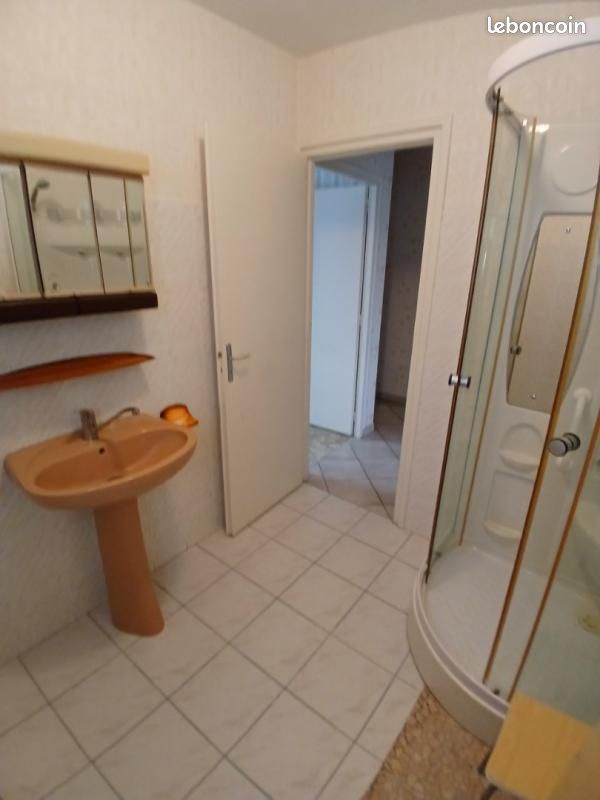 Maison a louer saint-nazaire - 3 pièce(s) - 145 m2 - Surfyn