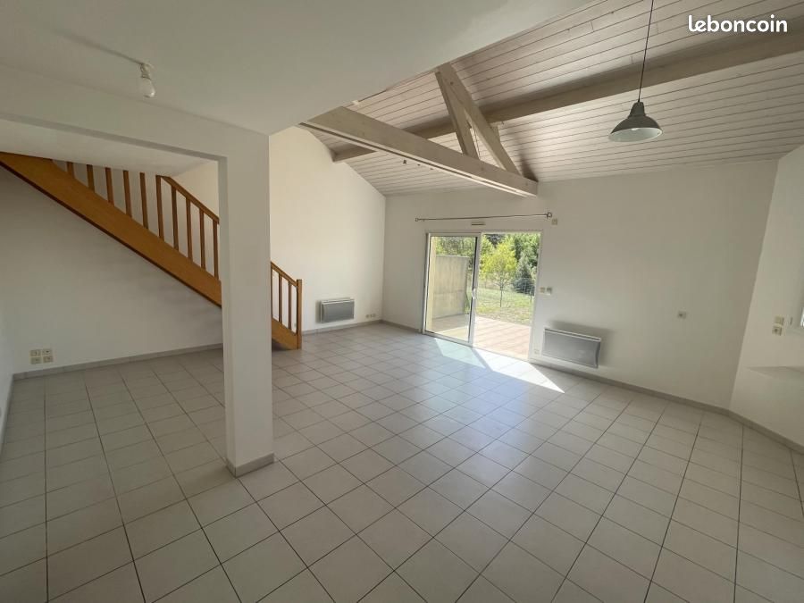 Maison 3 pièces 93 m² · à Remouillé · 93 m² · 780 €/mois