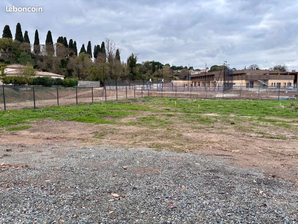 Terrain 278 m² · à Maraussan · 90 000 €