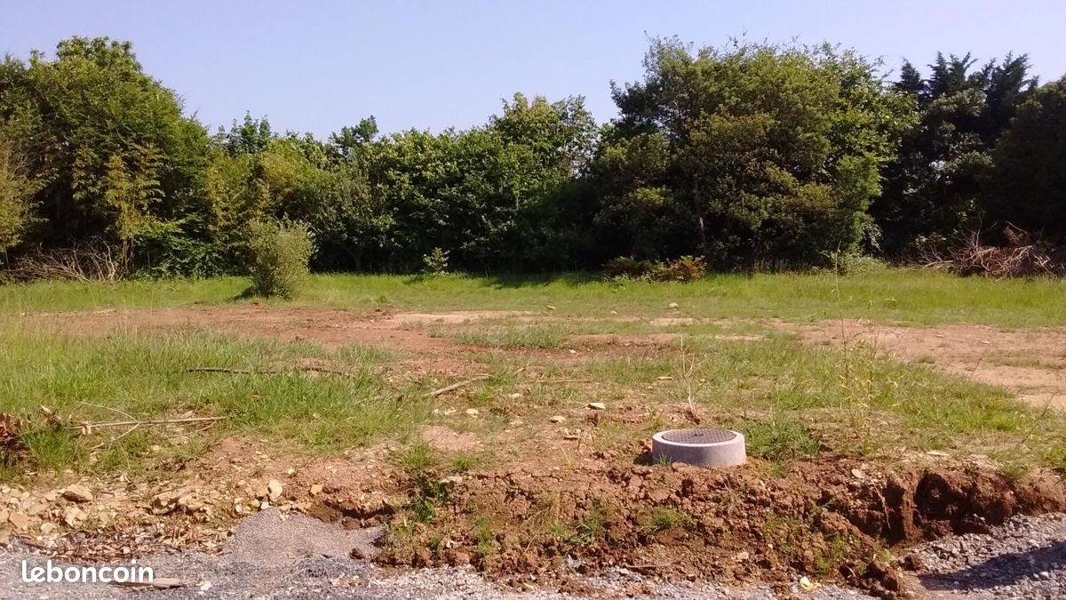 Terrain 490 m² · à Brest · 102 000 €