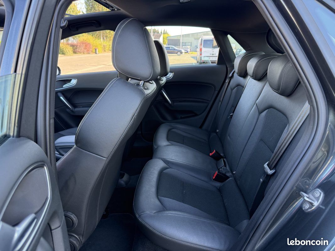 Audi A1 Sportback 1.8 TFSI 192ch S Line S Tronic 7 Garantie 12 Mois (image 36)
