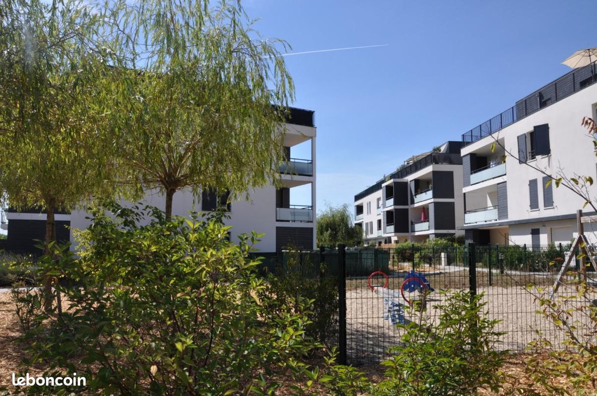 Appartement 4 pièces 79 m² · à Villenave-d'Ornon · 79 m² · 1 036 €/mois