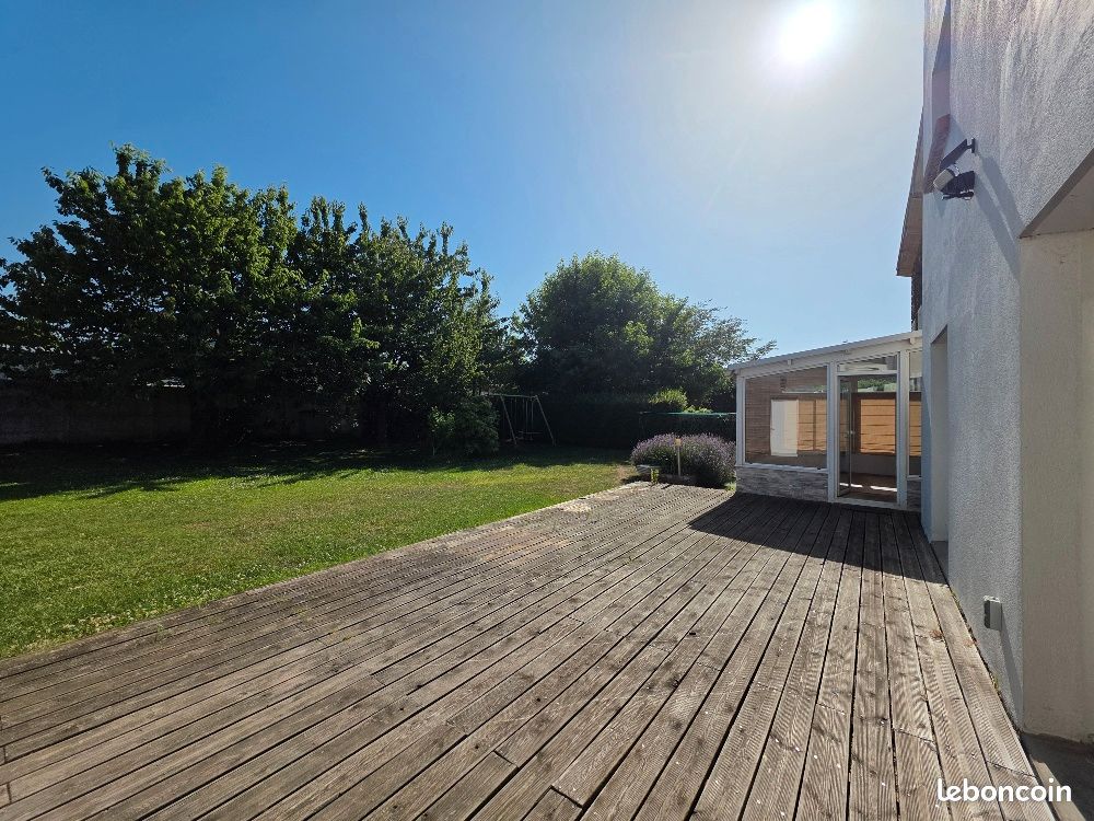 Propriété 9 pièces 204 m² (image 22)