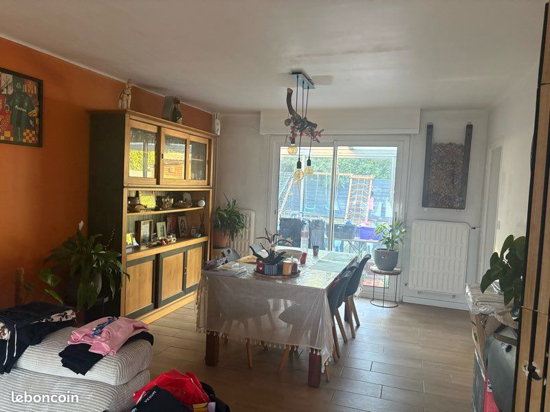 Maison 5 pièces 110 m² · à Neuville-en-Ferrain · 110 m² · 249 500 €