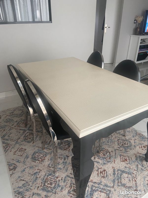 Table à manger (image 2)