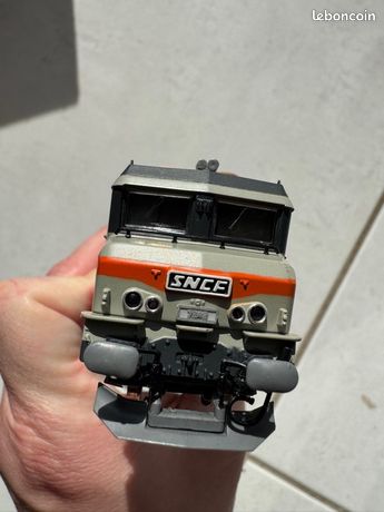 Caisse De Locomotive électrique Roco HO BB 7242 SNCF - Pièce Détachée D'occasion