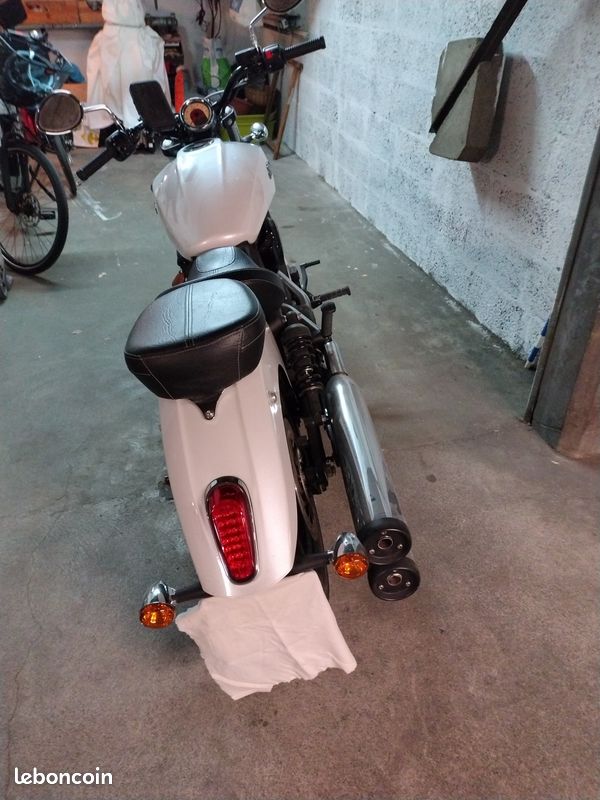 Moto Indian (image 1)