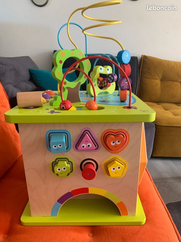 Grand cube d’activité bébé HAPE (image 5)